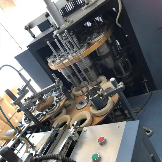 قیمت نسبتا مناسب دستگاه لیوان کاغذی نسبت به درآمد دستگاه