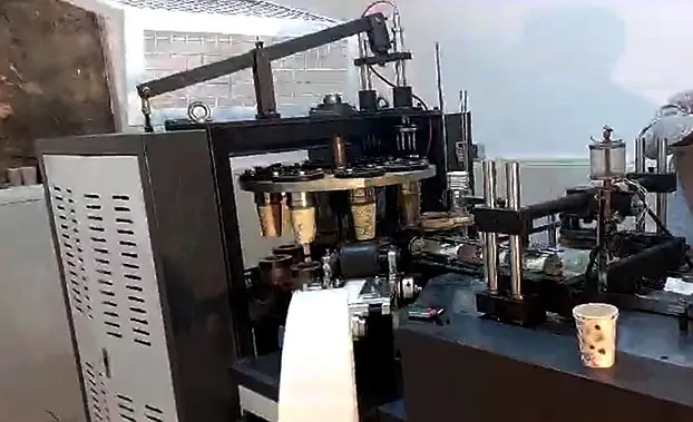  خرید دستگاه لیوان کاغذی