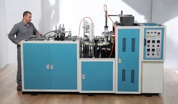 دستگاه تولید لیوان کاغذی داکیو