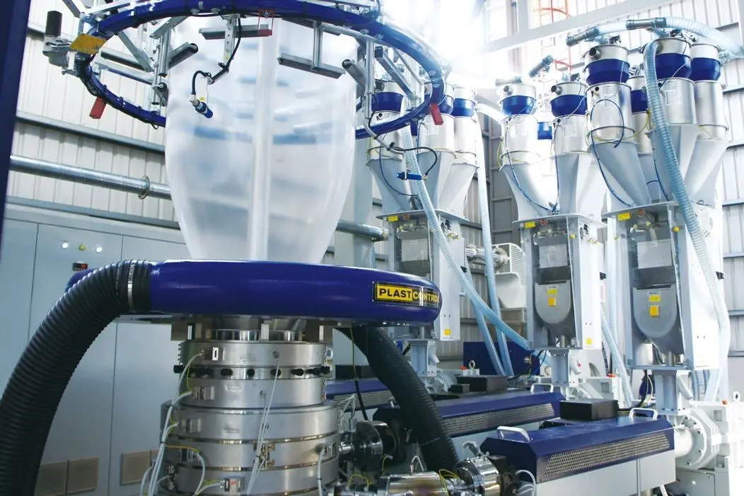 سرمایه لازم برای تولید نایلون